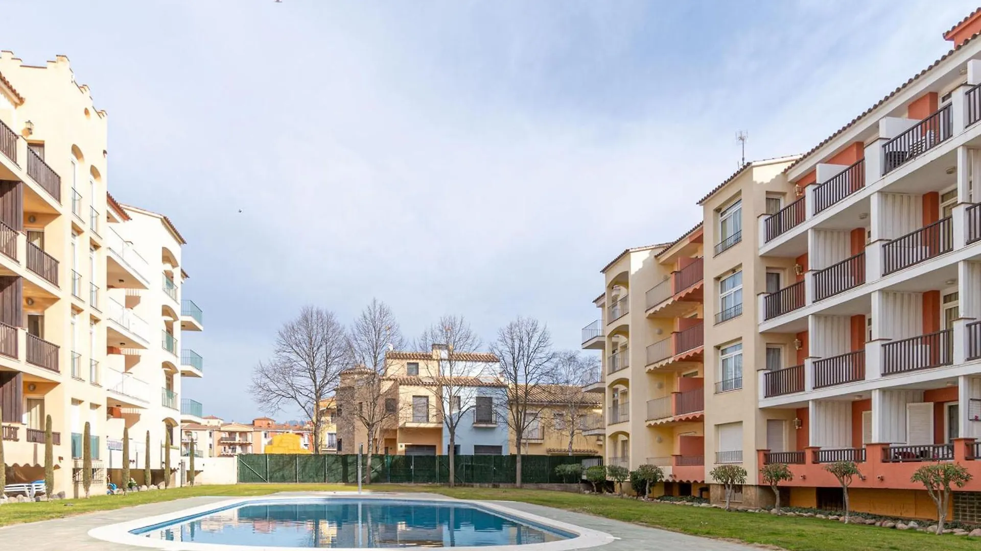 Apartamento Con Terraza Y Parking A 2 Minutos De La Playa - Empuriabrava - Hisp-288-66 Appartamento