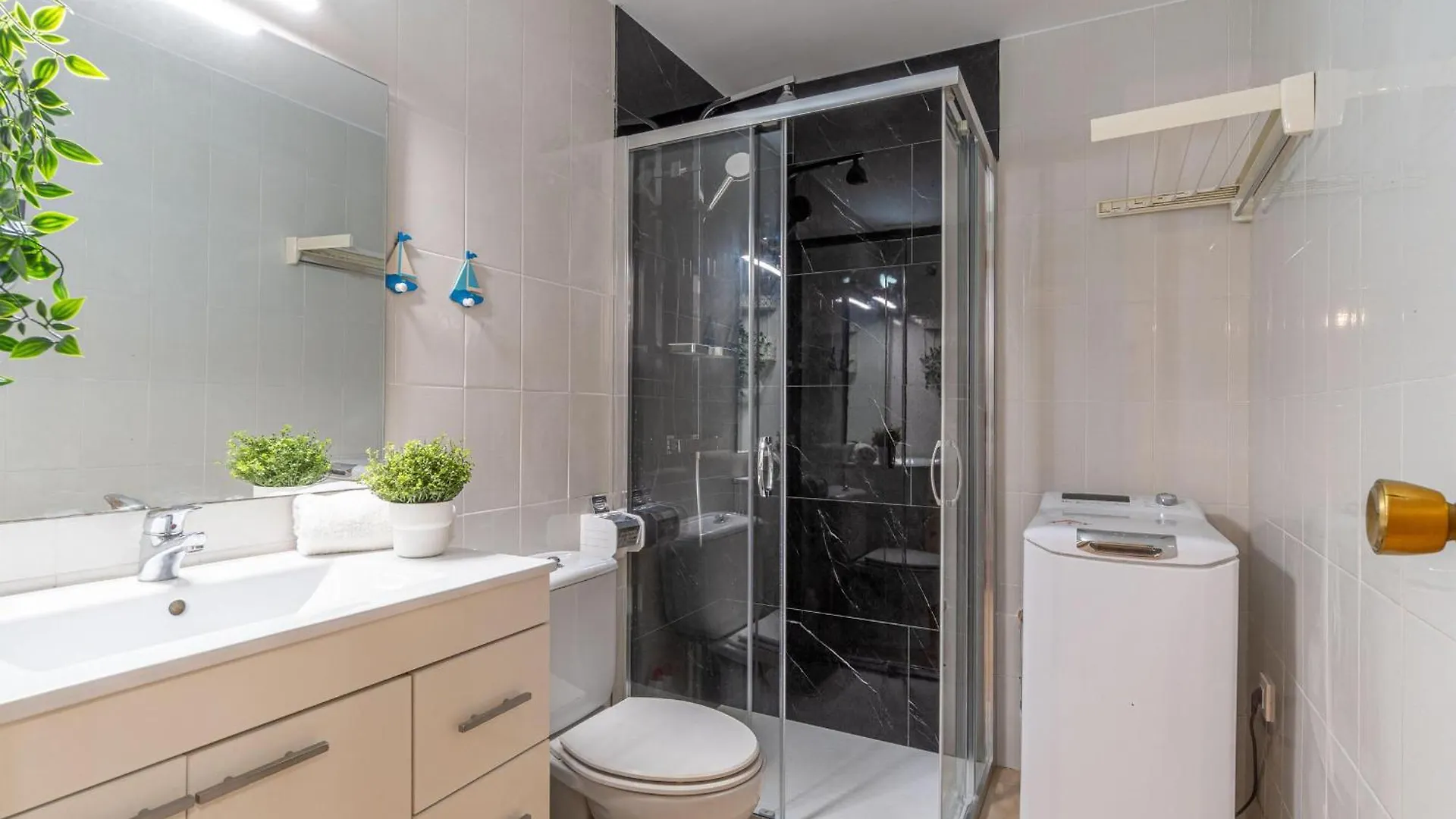 Apartamento Con Terraza Y Parking A 2 Minutos De La Playa - Empuriabrava - Hisp-288-66